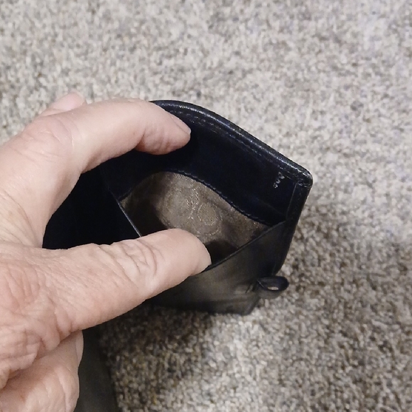 Coach Black Leather Checkbook Holder with Signature Pattern - Picture 7 of 8